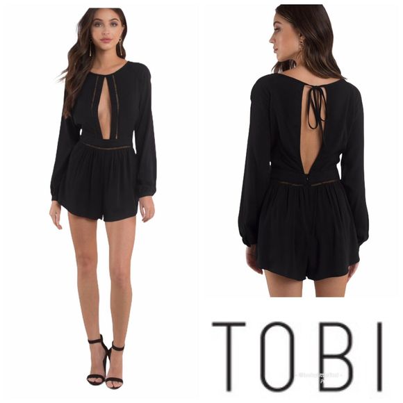 Tobi Pants - Tobi Black Long Sleeve Bara Keyhole Romper Size XS
